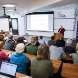 Открытая лекция Александра Каплана в Университете ИТМО o мозге человека, искусственном интеллекте, нейроинтерфейсах и киборгах